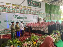 Pengukuhan RMI Putri, Ketua RMI Jateng: Jadikan sebagai ladang khidzmah untuk Pesantren Putri NU