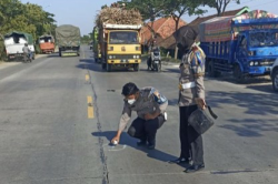 Truk Tabrak Motor di Pantura Rembang, Seorang Karyawan Pegadaian Pengendara Motor Tewas