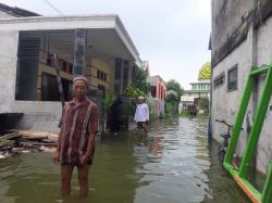 Banjir Rob Meluas, 5 Kecamatan Diterjang Pasang Air Laut