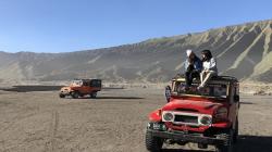 Pamit Pulang Duluan Wisatawan Yang Berkunjung Ke Gunung Bromo HIlang