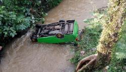 Mobil Angkot Terjun ke Jurang, Satu Orang Luka-Luka