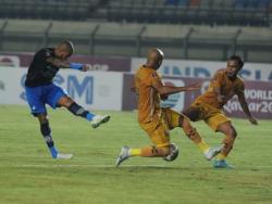 Hasil Akhir Bhayangkara FC vs Persib Bandung, Menang Tipis 1-0, Persib Bandung Juara Grup C