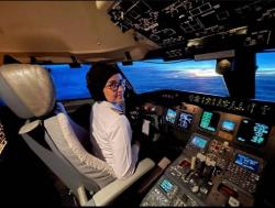 Sarah Widyanti Kusuma Pilot Wanita Garuda Indonesia, Turut Patahkan Dominasi Kaum Pria