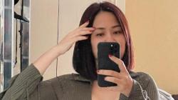 Netizen Terpaku Lihat Tente Erni Selfie Pakai Jumpsuit Hijau Army