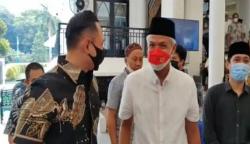 AHY Bertemu Ganjar Usai Salat Jumat di Brawijaya Jaksel