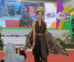 10 Karya Tangan Fashion Siswa SMK, Produknya Miliki Daya Jual Tinggi