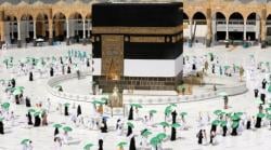 6 Hal yang Dilarang, saat Berada di Mekkah Maupun Madinah, Salah Satunya Larangan Merokok