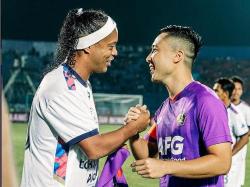 Trofeo Ronaldinho, Rahmat Darmawan Ungkapan Fisik Ronaldinho Terkuras