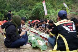 Seru! Komunitas Bikers Honda Camping di Wisata Embung Krikilan Klaten