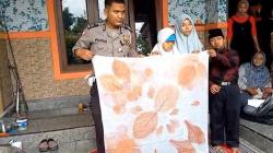 Inspiratif! Polisi di Blora Ajari Anak Berkebutuhan Khusus Cara Membatik Ecoprint