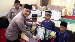 Tiga Pemenang Lomba Azan Mendapat Hadiah Umrah Dari Kapolres Lhokseumawe