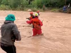 Bocah di Timor Tengah Selatan Hilang Terseret Banjir Dampak Siklon Rossby