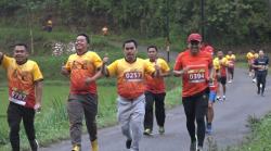 1033 Pelari dari Berbabagai Daerah dan Mancanegara, Bhayangkara RUN 10k Sukses Digelar di Toraja