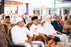 Sekda Madina Hadiri Wisuda ke-15 Pesantren Roihanul Jannal