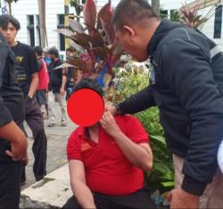 Pria Berbadan Besar Nekat Lakukan Pelecehan di Tengah Kerumunan,Saat Ditangkap Berpura-pura Epilepsi