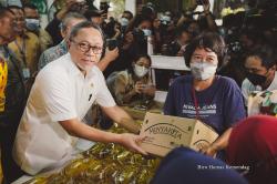 Cari Solusi Minyak Goreng, Zulhas Luncurkan MINYAKITA untuk Rakyat, Ini Harga yang Ditetapkan