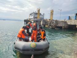 Seorang Nelayan Jatuh dari Perahu, Tim SAR Muna Sisir Perairan Torege