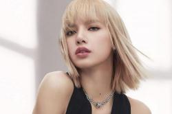 Heboh, Lisa Blackpink dan G-Dragon Makan dengan Sutradara Hollywood Terkenal Baz Luhrmann! Ada Apa ?