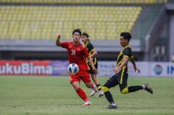 Momen Langka! Bantai Vietnam 3-0, Kemenangan Timnas Malaysia Dirayakan Suporter Indonesia