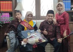 Gratiskan Biaya Yatim dan Penghafal Qur’ani, Usaha Pendidikan Pasutri Grobogan ini Malah Menggurita