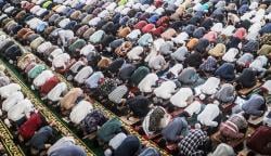 10 Keutamaan Salat Jumat, No.9 Waktu Mustajab untuk Berdoa 