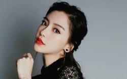 Viral! Guru Cantik Mirip Angelababy, Bikin Resah Ibu-Ibu para Ayah Jadi Getol Nganter Anak Sekolah