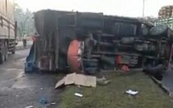 Kecelakaan Libatkan Dua Truk di Jalur Pantura Alas Roban, Kernet Truk Tewas Tergencet