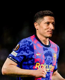 Robert Lewandowski Selangkah Lagi Gabung Barcelona