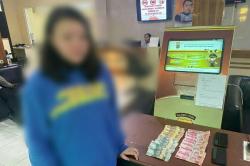 Alamak! Terlibat Judi Togel Online, IRT Berusia 22 Tahun asal Kembes Ditangkap Polisi