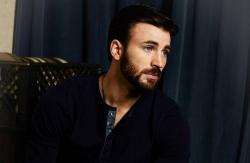 Pundi Kekayaan Chris Evans Pemeran Captain America yang Bikin Melongo