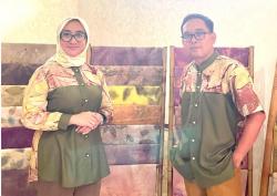 Ketua TP PKK Kecamatan Carenang Ciptakan Batik Ecoprint Dengan Nama Cahaya Cinta Carenang