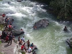 Arus Sungai yang Deras dan Dalam, Hambat Pencarian Nelwan Mahasiswa UKI Toraja