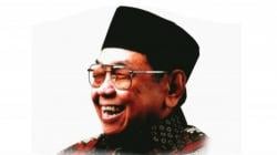 Humor Gus Dur: Ketika Fidel Castro Ngakak Akibat Fenomena 'Gila'