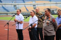 Stadion GBLA Dapat Perhatian Khusus, PSSI dan Menpora Lakukan Inspeksi Menjelang Liga 1 Musim Ini