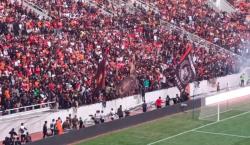 Waduh! Dinding Pembatas Supporter Tribun Utara JIS Ambrol Saat Grand Lauching