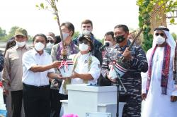 Hari Mangrove Sedunia, Al Muktabar Tanam di 77 Lokasi Tanaman