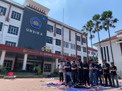 Mahasiswa FT Unsika Berunjuk Rasa, Tuntut Fasilitas Gedung dan Pemecatan Mantan Kaprodi