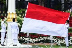 Wajib Tahu! Begini Aturan Pemasangan Bendera Merah Putih