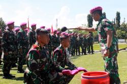 Begini Tradisi Penyambutan Mantan Siswa Pendidikan Taifib Marinir