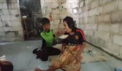 Kisah Haru Anak SD Sering Bolos Sekolah Demi Rawat Ibu yang Lumpuh 