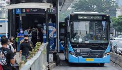 Cegah Pelecehan Seksual, Pemprov DKI Buka Posko Pengaduan di 23 Halte Transjakarta