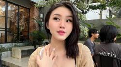 Gemas Pakai Dress Mini, Selebgram ini Kerap Curi Perhatian Netizen