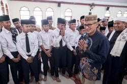 Santri di Bondowoso Didorong Menparekraf Go Digital Garap Konten Kreatif Islami