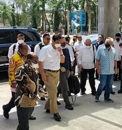 Tiba di Kota Sorong Menko Marves Gelar Pertemuan Tertutup Bersama Forkompinda Papua Barat