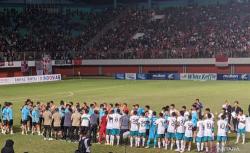 Garuda Asia Tuai Pujian, Usai Berikan Penghormatan ke Timnas Vietnam U-16