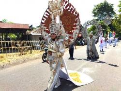 Meriahkan HUT ke-77 RI, Pemkab Probolinggo Gelar Kraksaan Pawai Budaya