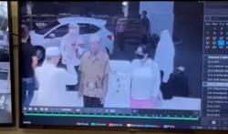 Viral! Tak Pakai Jilbab Emak-Emak Curhat Dilarang Masuk Masjid Milik Erick Tohir, Begini kata Wargan