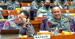 Kapolri Tertawa, Gaya Jogetnya saat 17-an di Istana Disebut Penuh Tekanan gegara Kasus Sambo