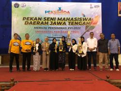 Wahyu Tia Rinnjani, Mahasiswa PBSD UPGRIS Juara 3 Baca Puisi Peksimida 2022