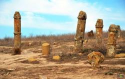 Geger! Sejumlah Makam Ditemukan Rusak di Belitung, Nisan Dicabut dan Diletakkan ke Tanah